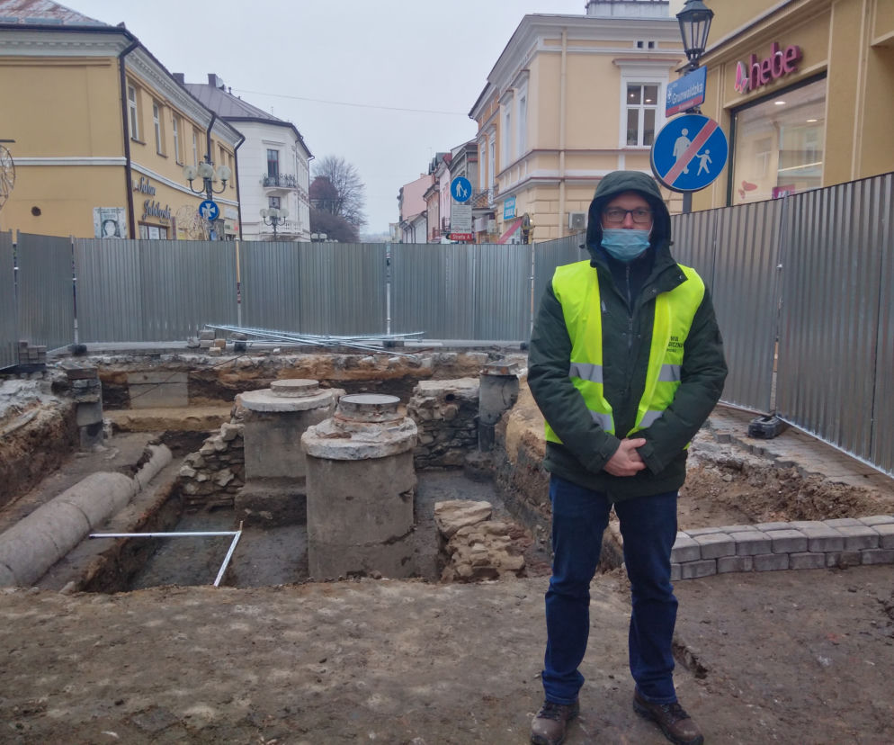 zeszów: Archeolodzy odkryli pozostałości murów Bramy Sandomierskie
