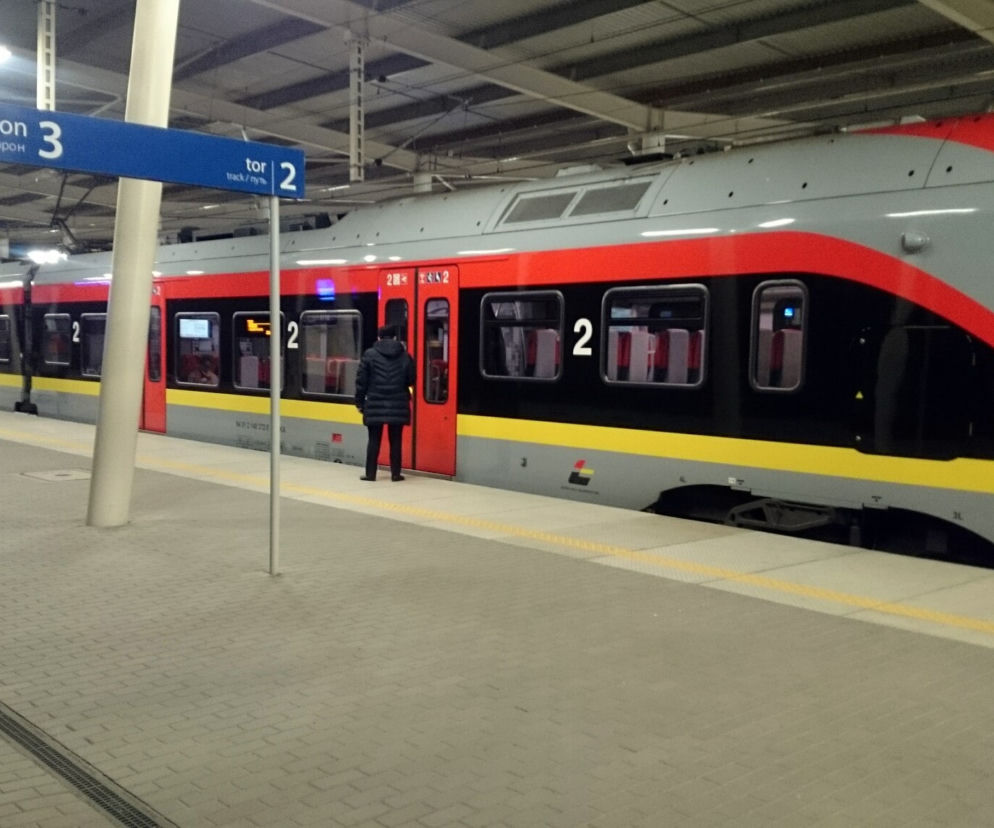 Z dworca w centrum Łodzi odjedzie więcej pociągów regionalnych i dalekobieżnych