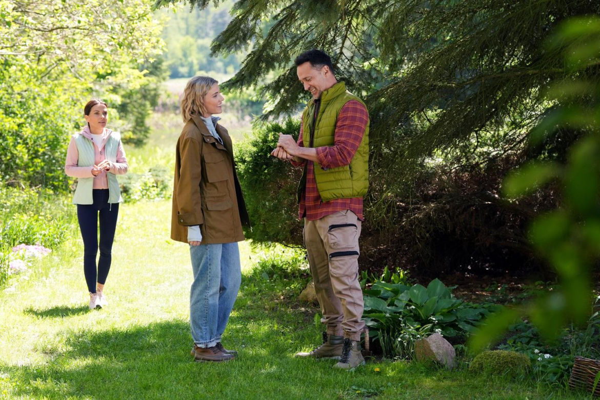 Barwy szczęścia, odcinek 3252. Kasia (Katarzyna Glinka), Janka (Oliwia Drożdżyk), Mariusz (Rafał Cieszyński)