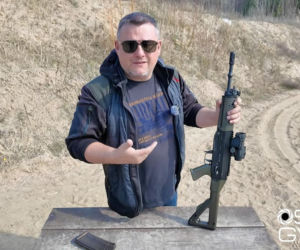 Karabin SIG 553 - niezawodność Kałasznikowa w szwajcarskim wydaniu