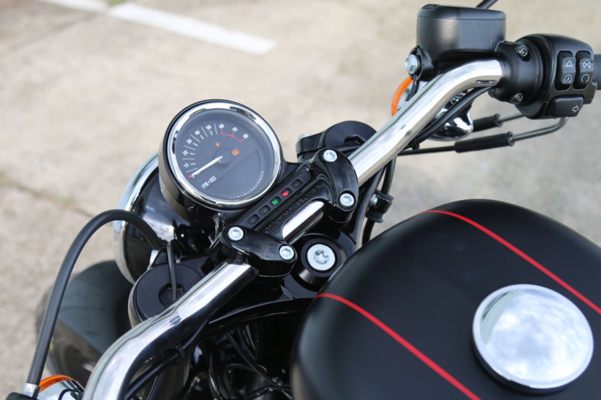 Harley-Davidson Roadster