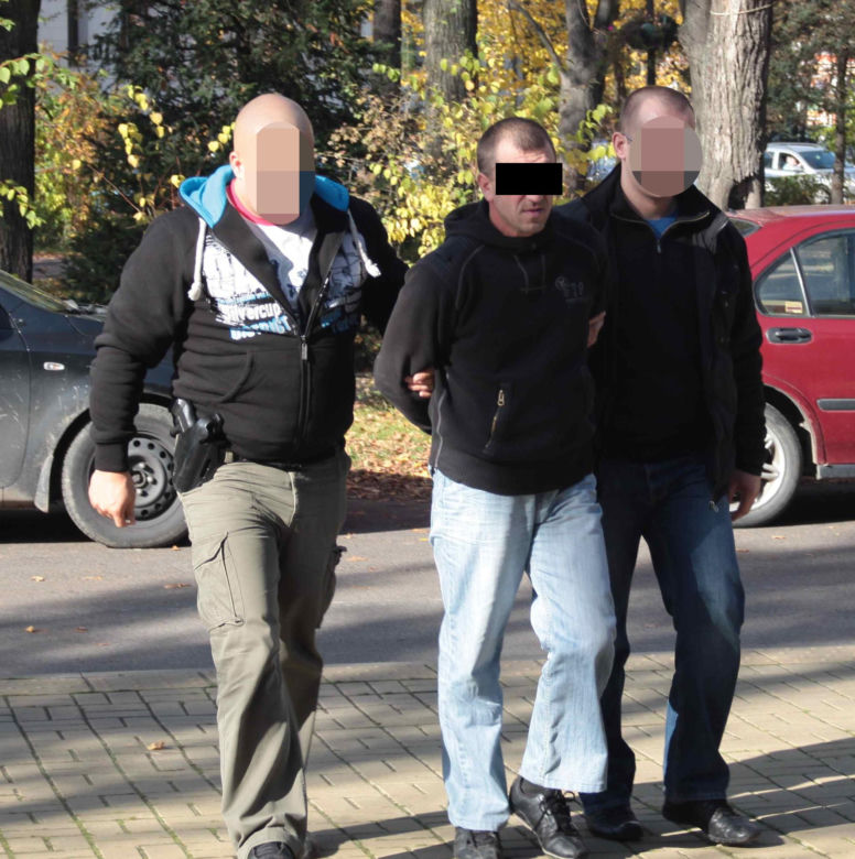  Tadek nazwał go złodziejem. Robert w furii zatłukł kumpla na śmierć