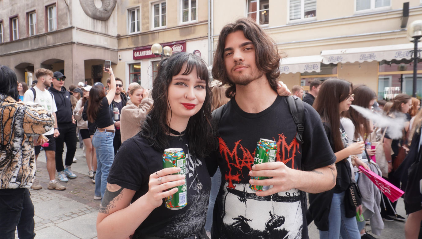 Kortowiada 2024. Parada Wydziałów przeszła ulicami miasta. Studenci tłumnie wzięli udział w imprezie