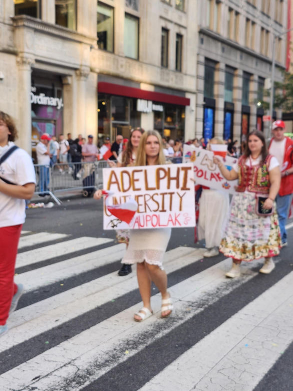 Młode pokolenie na 88. Paradzie Pułaskiego
