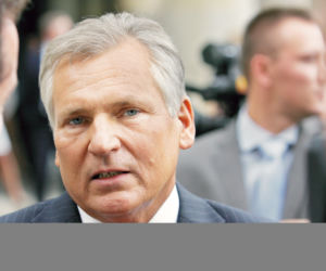 Kwaśniewski przeszedł operację