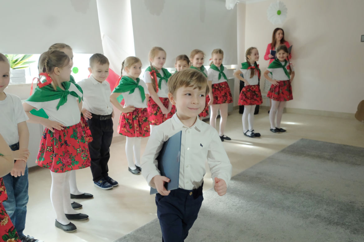Przedszkolaki przecięły wstęgę. Nowe przedszkole w Lublinie oficjalnie otwarte