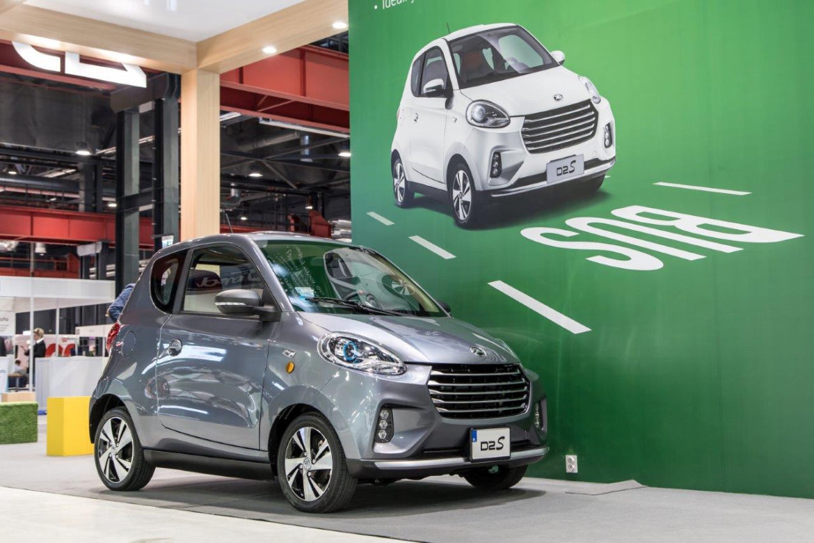ZD D2S - elektryczny samochód na prawo jazdy kategorii B1