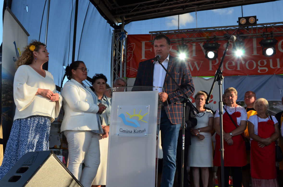 W konkursie na najlepsze pierogi w powiecie Siedleckim w 2025 roku zwyciężył męski zespół KGW „Sami Swoi” z Kotunia! 