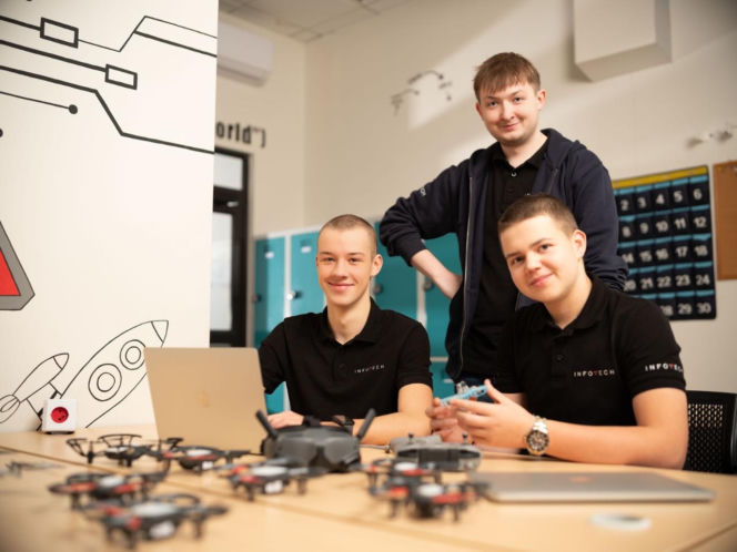 Wrocław nową stolicą technologii w edukacji? Ta szkoła wchodzi do gry z poparciem gigantów IT i otwiera Showroom