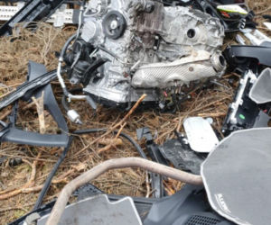 W dwie godziny rozłożyli auto na części