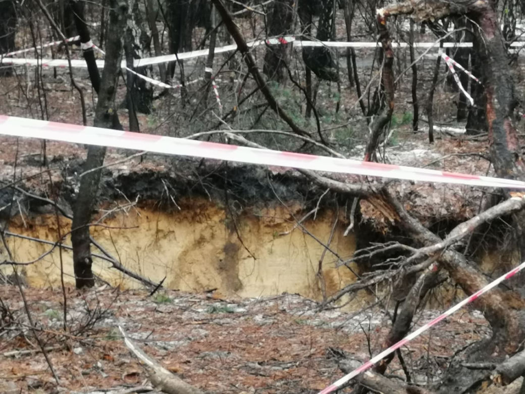 Zapadliska w Trzebini. Mieszkańcy mówią o horrorze. "Czujemy się zostawieni sami sobie"