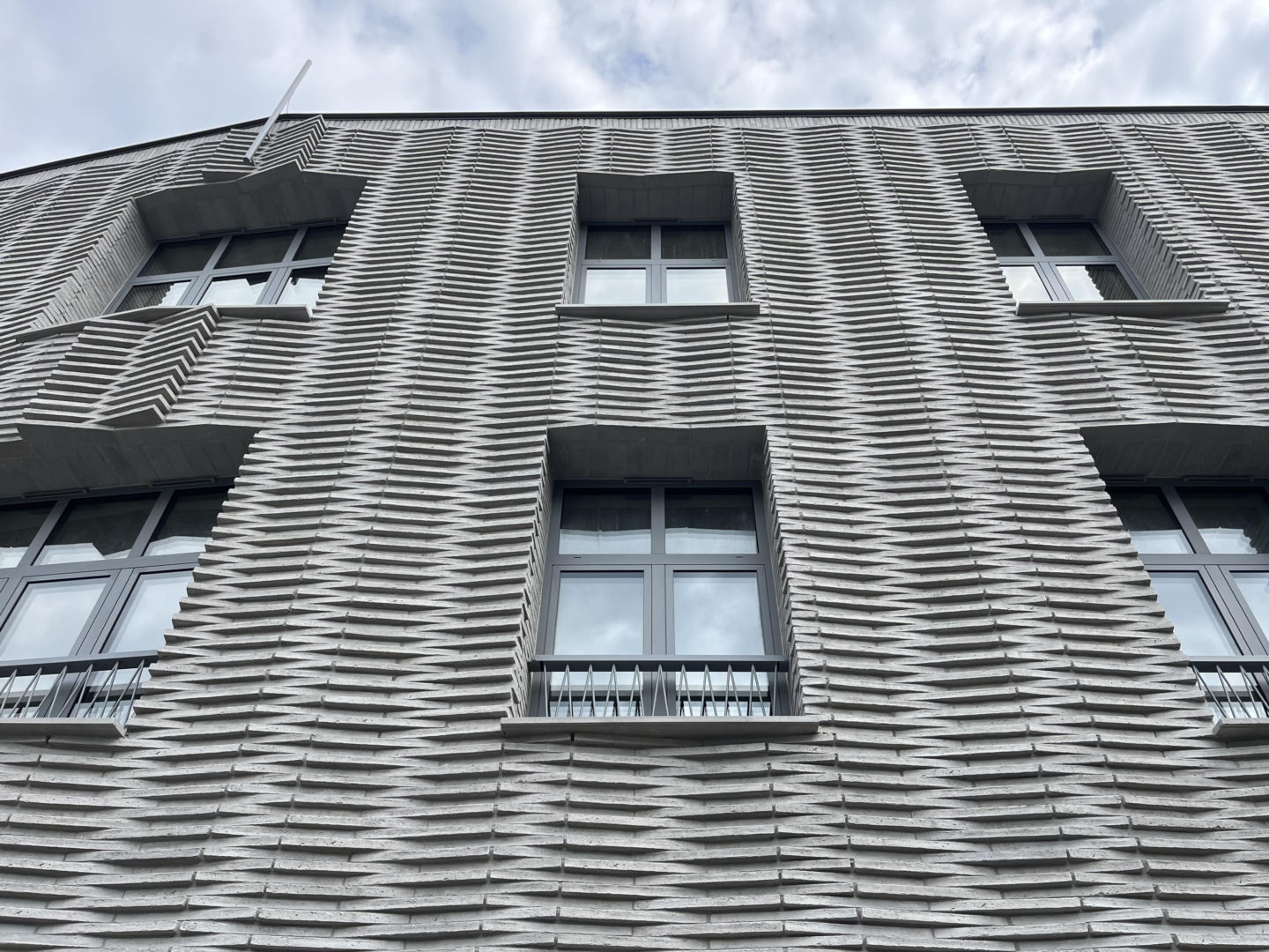 Fabryka koronek i trykotaży na Dąbrowskiego 16 w Krakowie