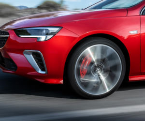 Opel Insignia GSi Sports Tourer (2020)