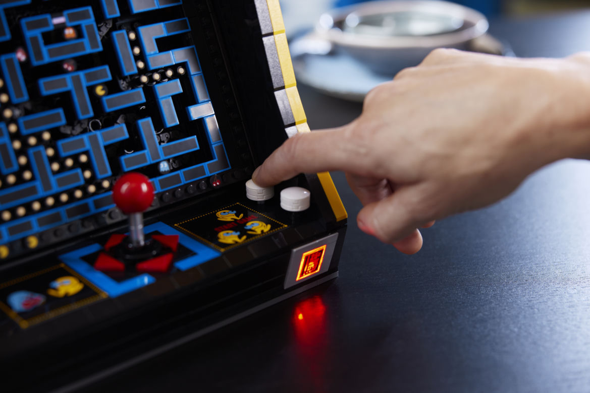 Nowy zestaw LEGO Icons PAC-MAN Arcade