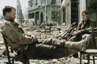 Ta poruszająca scena z Szeregowca Ryana to dzieło przypadku. Tom Hanks nie miał pojęcia, co powie Matt Damon