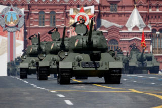 Okrojona Parada Zwycięstwa w Moskwie. Rosja rezygnuje z ciężkiego sprzętu