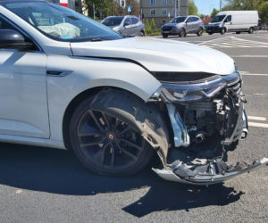 Wypadek na rondzie Schumana w Warszawie