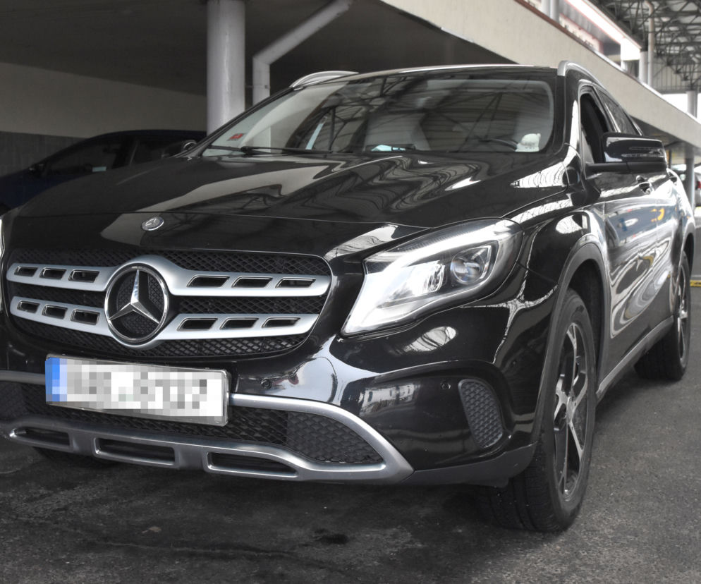 kradziony merc na granicy 