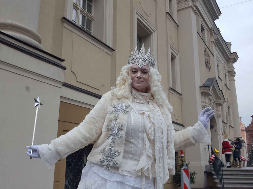 Ekstremalne Mikołajki z NGO w Lesznie przyciagnęły tłumy mieszkańców