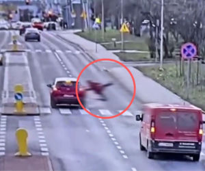 Wstrząsające nagranie z potrącenia na pasach. Nie zauważyłem pieszej