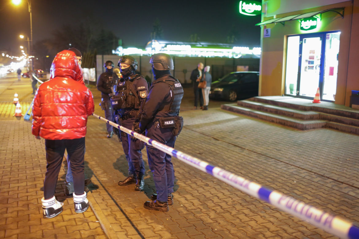 Sochaczew: atak nożownika w sklepie