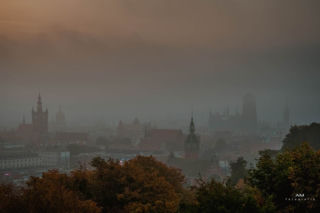 Zamglony Gdańsk [ZDJĘCIE DNIA]