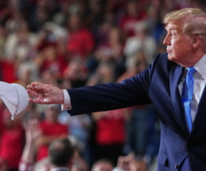 Trump nagle zaczął mówić o pupie! Nie krył zachwytu