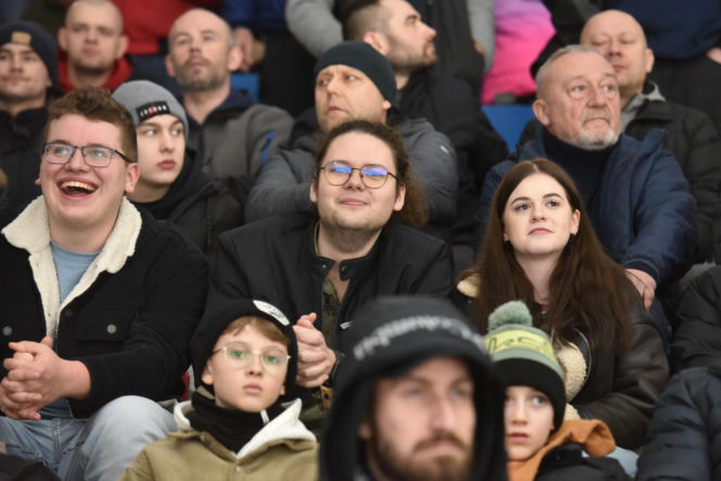 KH Energa Toruń - Unia Oświęcim 2:1! Zdjęcia kibiców i zawodników obu drużyn