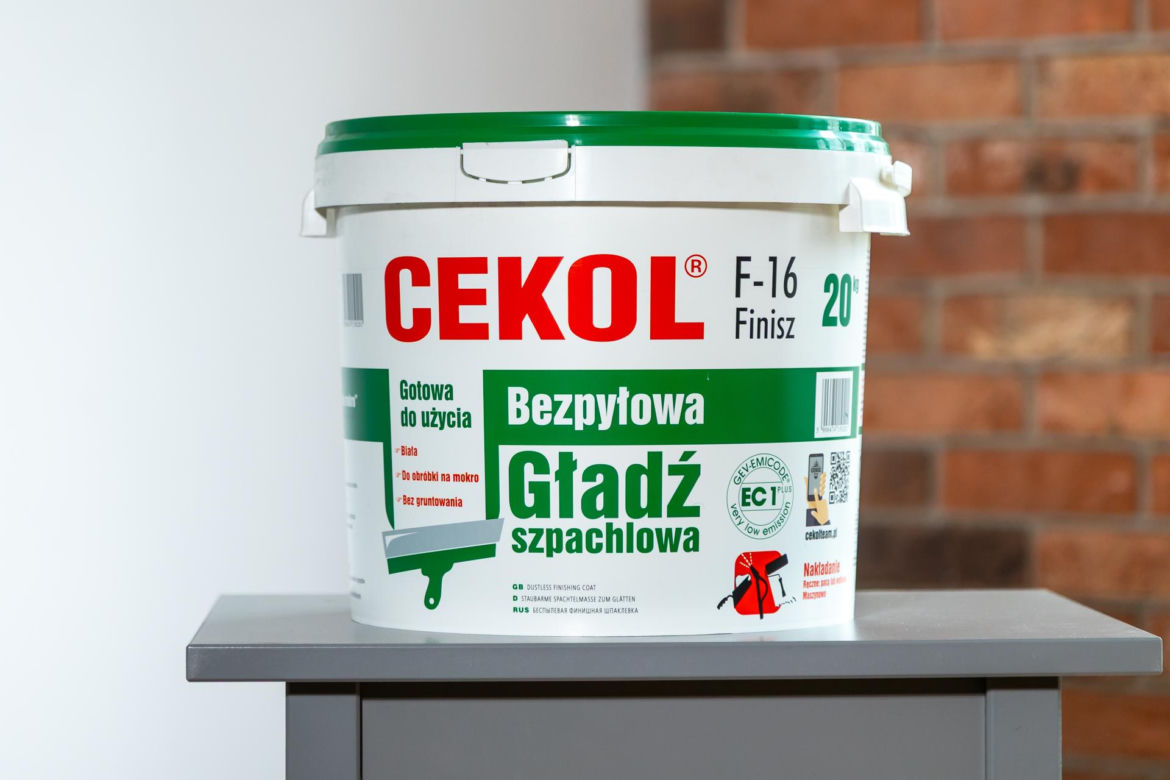 Murator Remontuje I Zalania i pęknięcia ścian I Cekol