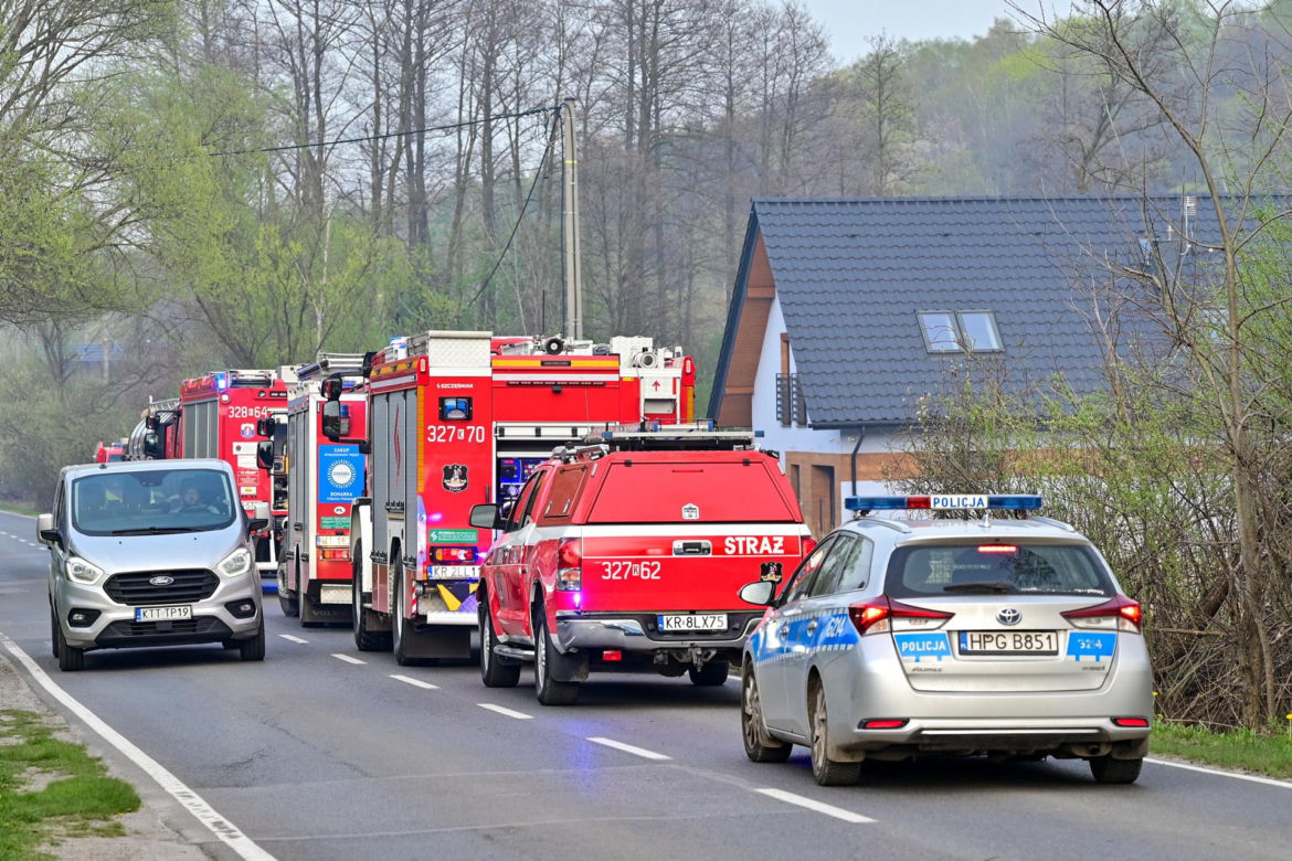 Pożar traw w krakowskiej dzielnicy Dębniki