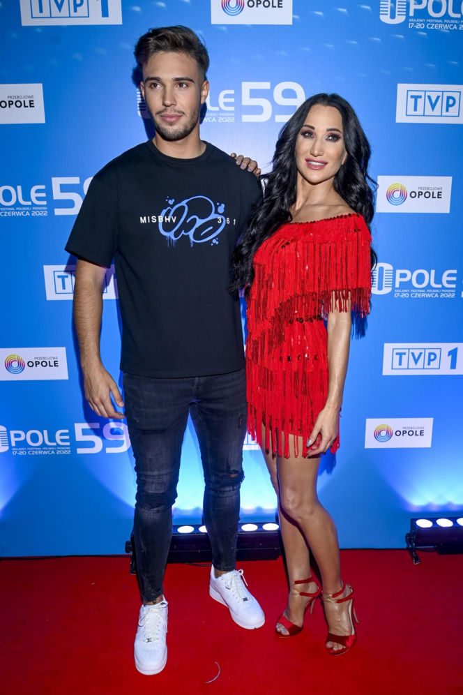 Justyna Steczkowska, Leon Myszkowski