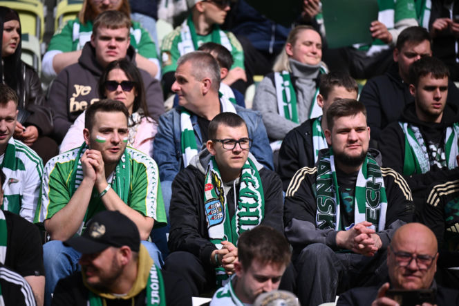 Lechia Gdańsk - Legia Warszawa: Zdjęcia kibiców z meczu 33. kolejki PKO BP Ekstraklasy