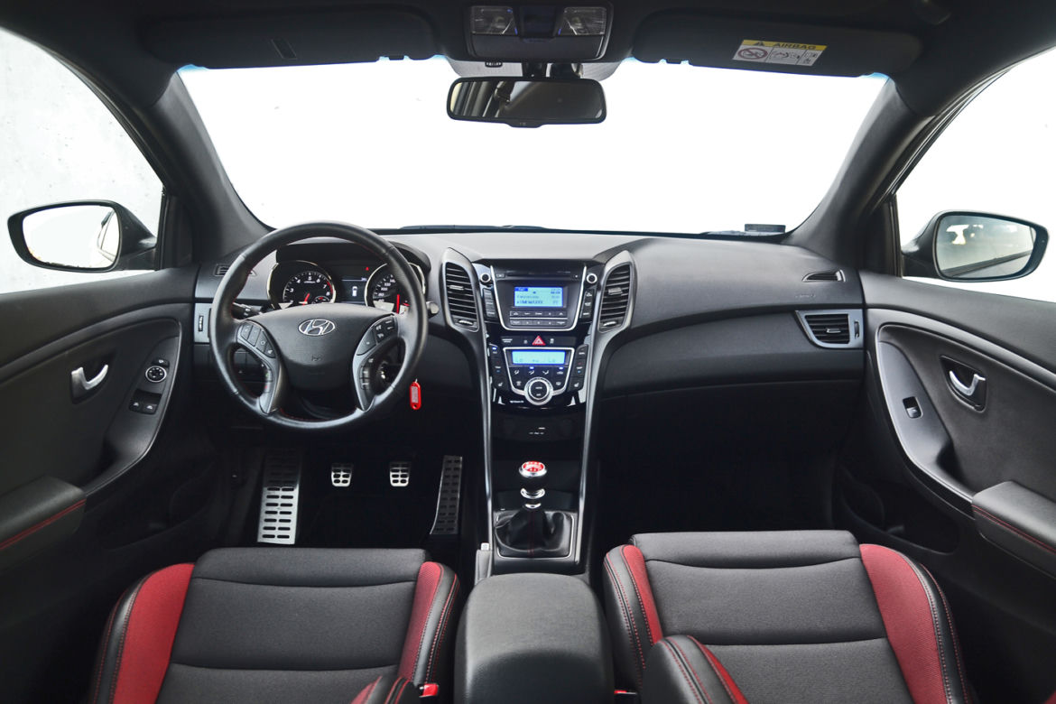 Hyundai i30 1.6 Turbo 3D Sport