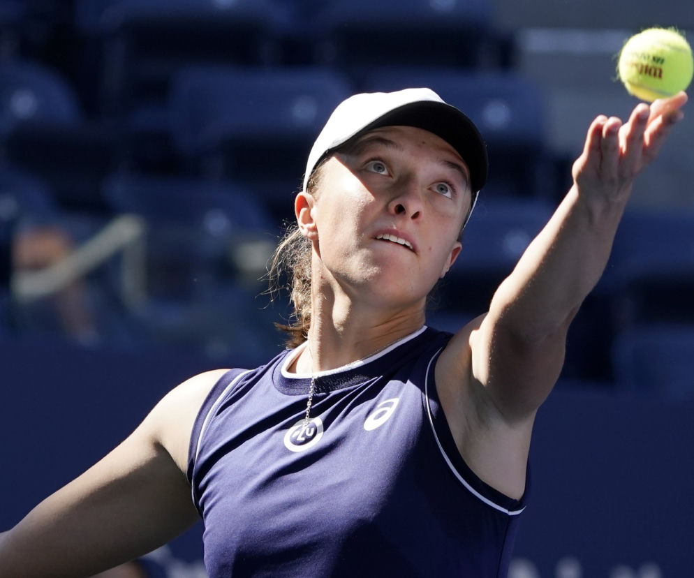 Iga Świątek - Maria Sakkari O KTÓREJ GODZINIE gra Iga Świątek dzisiaj Polka czeka na pierwszy mecz w Masters WTA Finals KIEDY gra Świątek - Sakkari GODZINA meczu dzisiaj 11.11 