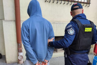 Dramat na przerwie między lekcjami. 17-latek pobił kolegę ze szkoły 