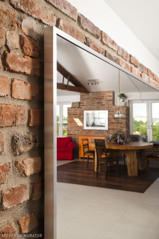 loft cegła na ścianie