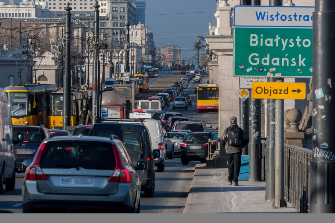 Na Poniatowskiego nie wjedziesz samochodem