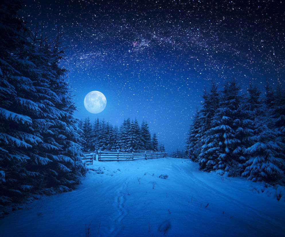 Magia najdłuższej nocy w roku. Czego spodziewać się w noc z 21 na 22 grudnia? Zima da o sobie znać właśnie wtedy