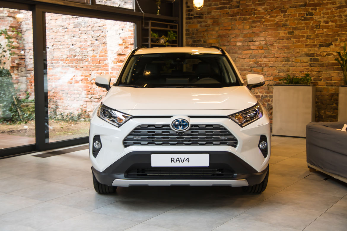 2019 Toyota RAV4 Hybrid - piąta generacja SUV-a