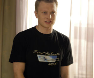 Od nastolatka z Na Wspólnej do eleganckiego mężczyzny. Tak zmieniał się Jakub Wesołowski