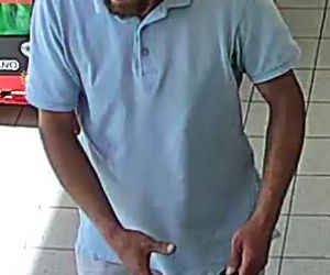 Sprawca ukradł rower stojący przed jednym ze sklepów przy ul. Pabianickiej