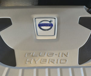 Piotr Adamczyk dostał hybrydowe Volvo V60