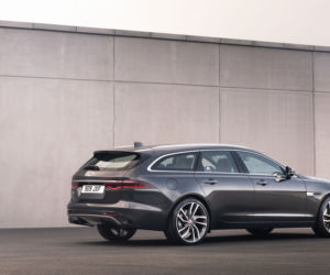Nowy Jaguar XF (2021)