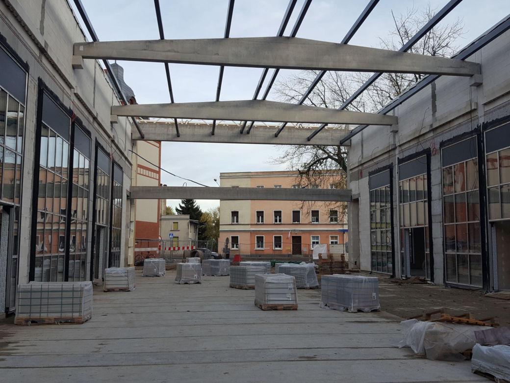 Galeria Goplana w Lesznie od środka. Za nieco ponad 3 miesiące otwarcie