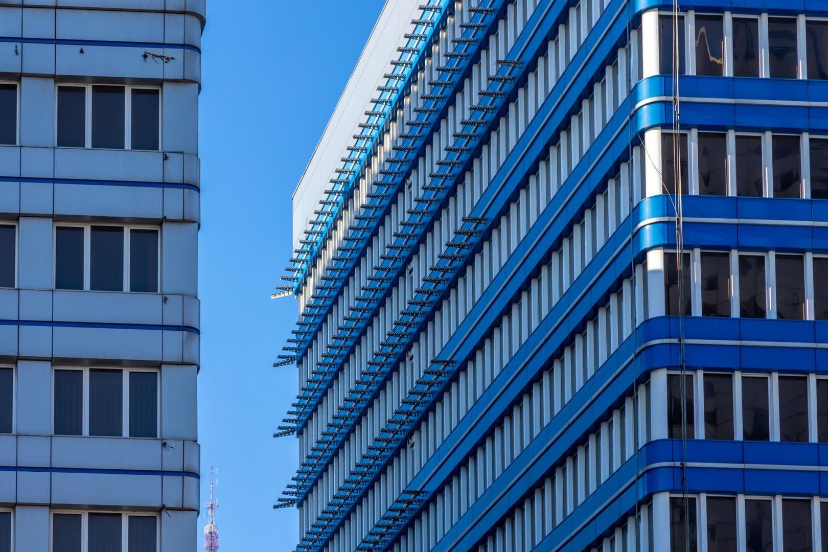 Biurowiec PKO na rogu Marszałkowskiej i Nowogrodzkiej w Warszawie