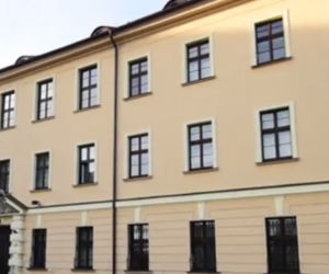 To tu mieszka ojciec Rydzyk! Będziecie zaskoczeni