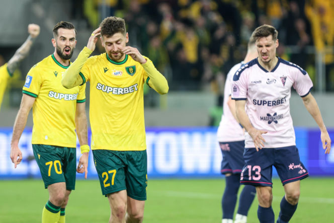 GKS Katowice - Górnik Zabrze: Zdjęcia kibiców z Derbów Śląska w ramach 23. kolejki PKO BP Ekstraklasy