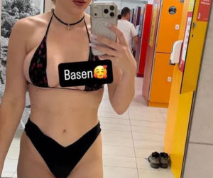 Marianna Schreiber na basenie