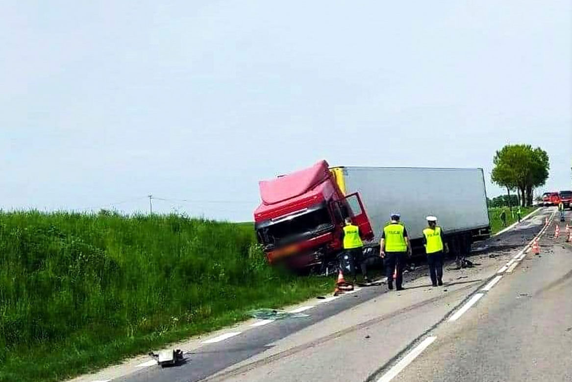 Budy Czarnockie. Tragiczny wypadek na DK 61
