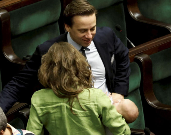 Bosakowie przyszli do Sejmu ze Stefankiem